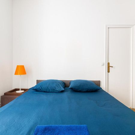 Appartement Quartier Musee Du Louvre Free Netflix Париж Екстериор снимка