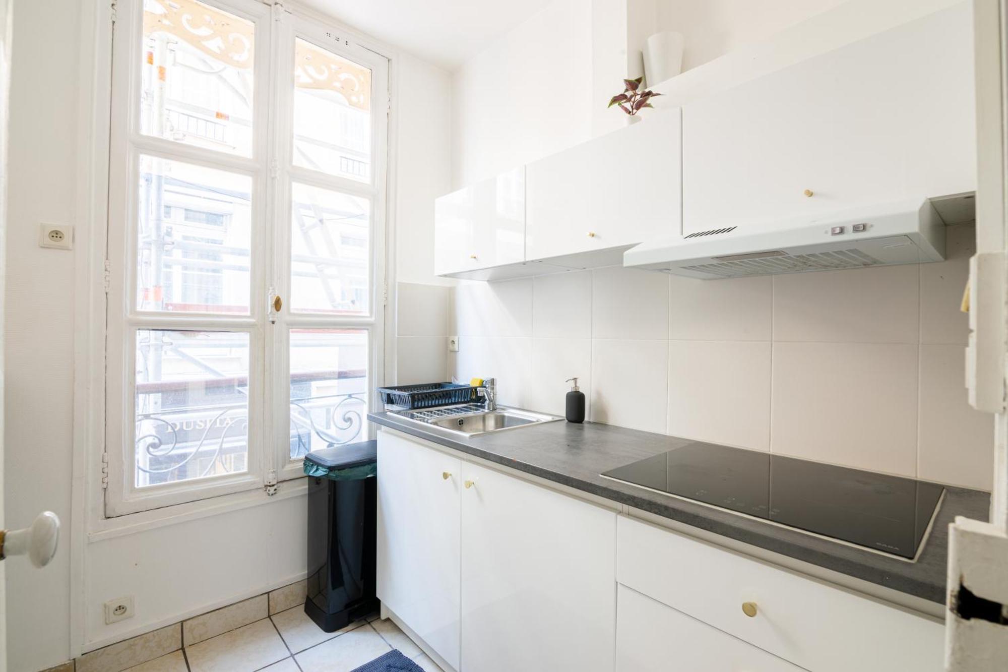 Appartement Quartier Musee Du Louvre Free Netflix Париж Екстериор снимка